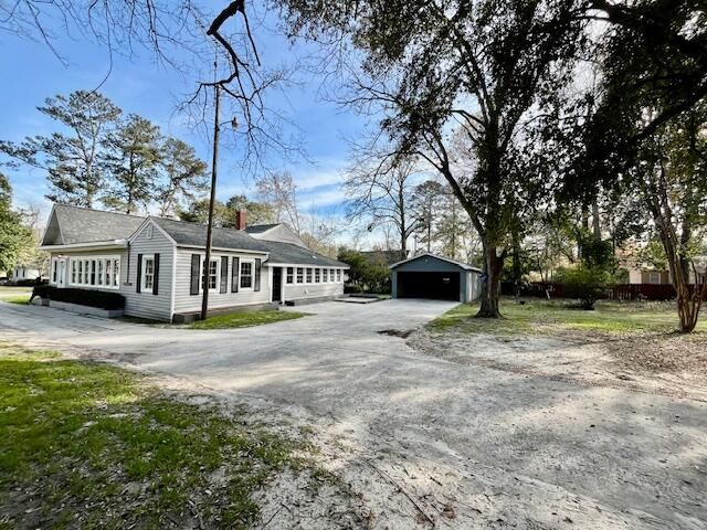 1103 Ellis Avenue, Orangeburg, SC 29115