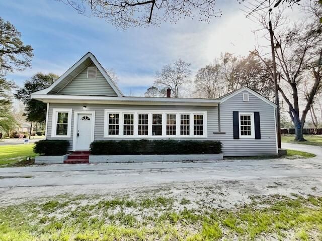 1103 Ellis Avenue, Orangeburg, SC 29115