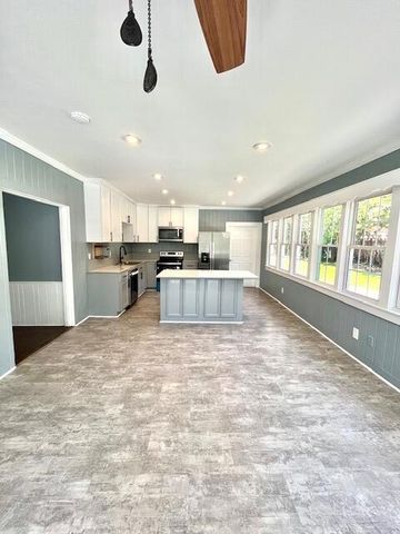 1103 Ellis Avenue, Orangeburg, SC 29115