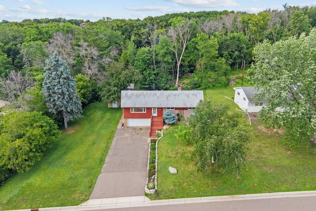 10724 32nd Avenue N, Plymouth, MN 55441