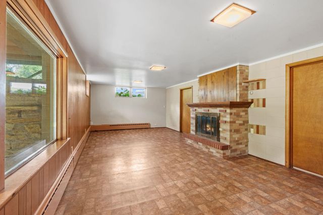 10724 32nd Avenue N, Plymouth, MN 55441