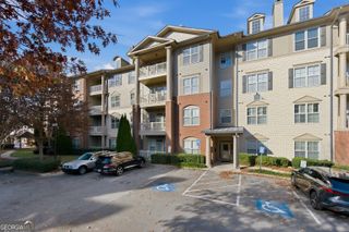 4805 W Village Way SE UNIT, Smyrna, GA 30080