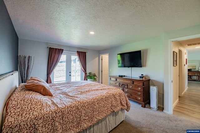 1321 Rock Creek Dr S, Salem, OR 97306