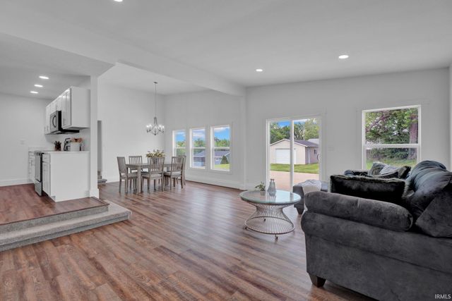1007 23rd Street, Bedford, IN 47421