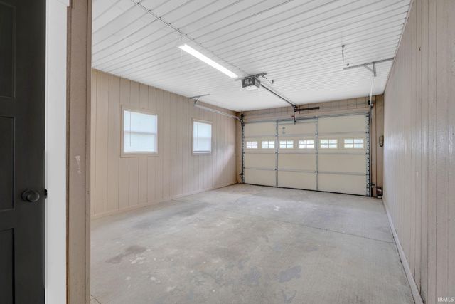 1007 23rd Street, Bedford, IN 47421