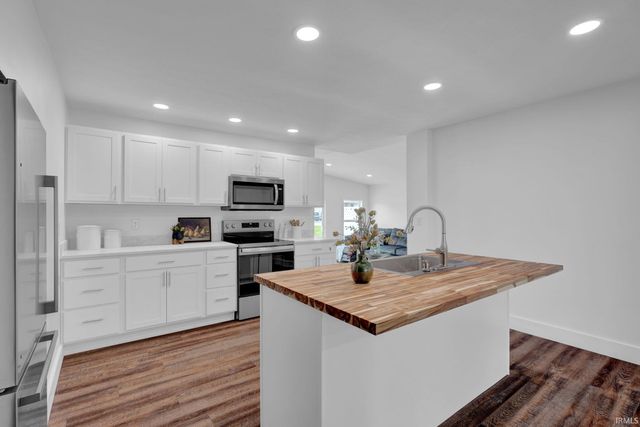 1007 23rd Street, Bedford, IN 47421