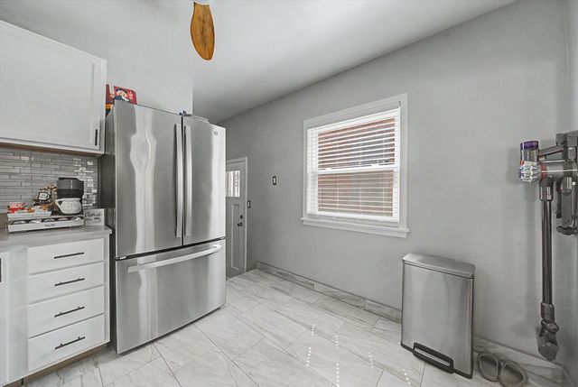 14223 S Wallace Avenue, Riverdale, IL 60827