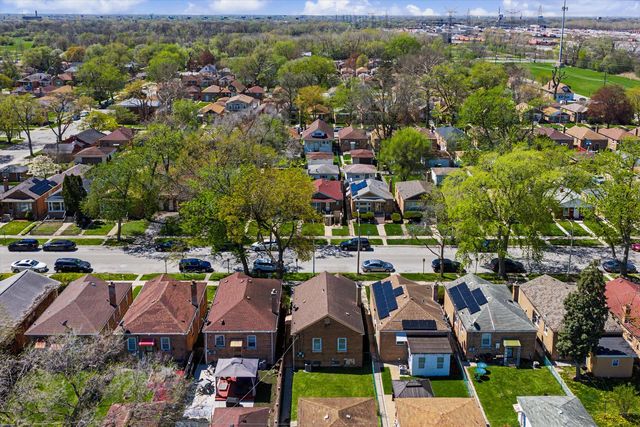 14223 S Wallace Avenue, Riverdale, IL 60827