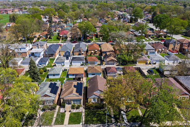 14223 S Wallace Avenue, Riverdale, IL 60827