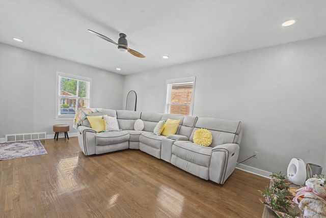 14223 S Wallace Avenue, Riverdale, IL 60827