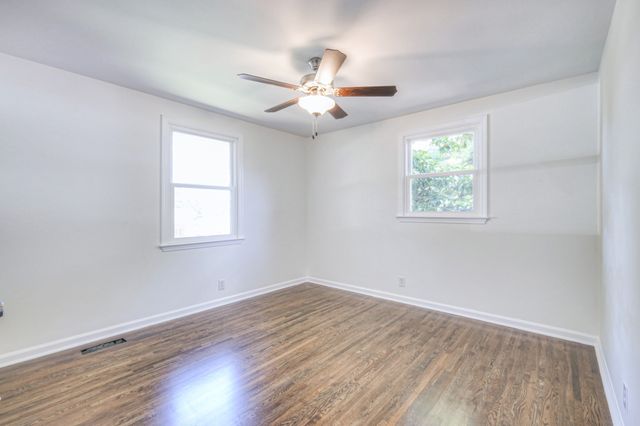 403 Kinhawk Dr, Nashville, TN 37211