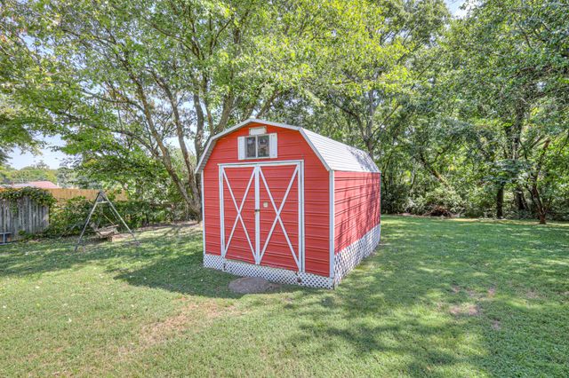 403 Kinhawk Dr, Nashville, TN 37211