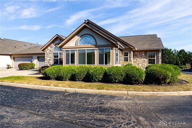 479 Beth Page Circle, Dayton, OH 45458