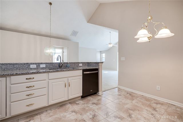 479 Beth Page Circle, Dayton, OH 45458