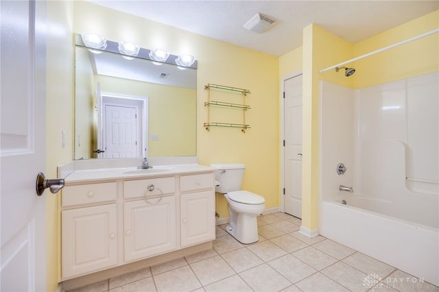 479 Beth Page Circle, Dayton, OH 45458