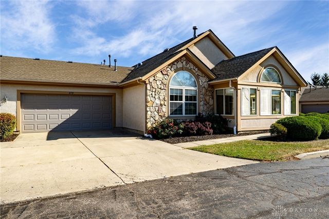 479 Beth Page Circle, Dayton, OH 45458