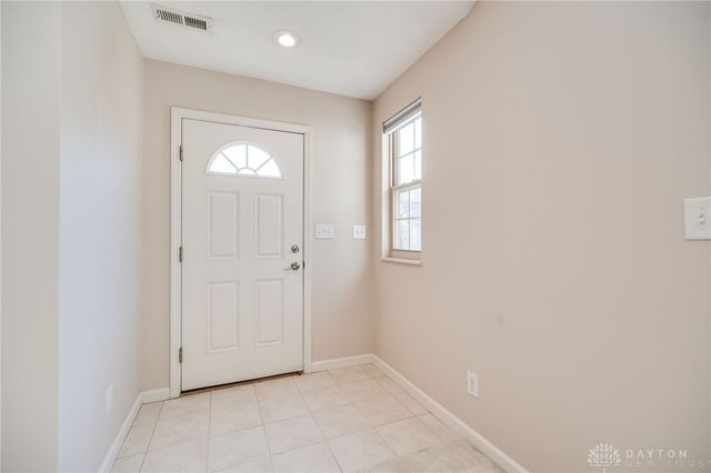 479 Beth Page Circle, Dayton, OH 45458