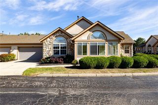 479 Beth Page Circle, Dayton, OH 45458
