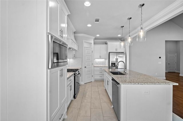 1340 Overcup Oak Lane, Bentonville, AR 72713