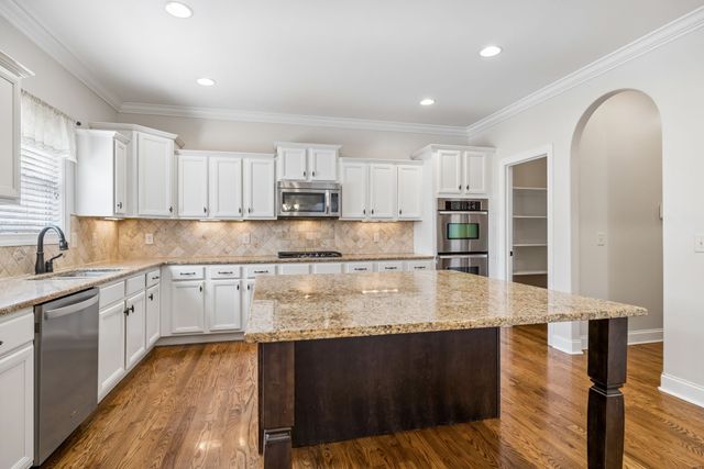 3007 Arbuckle Ln, Spring Hill, TN 37174