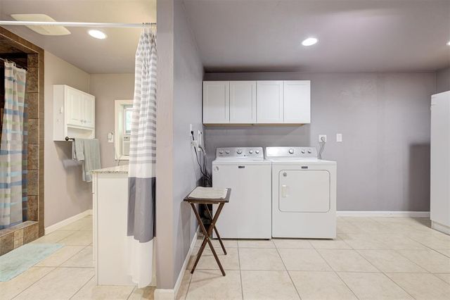 13001 Taylor Wayne Lane, Oklahoma City, OK 73165