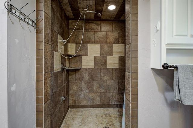 13001 Taylor Wayne Lane, Oklahoma City, OK 73165