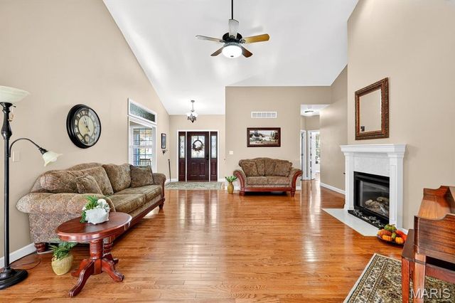 47 Schaper Oaks Court, Foristell, MO 63348