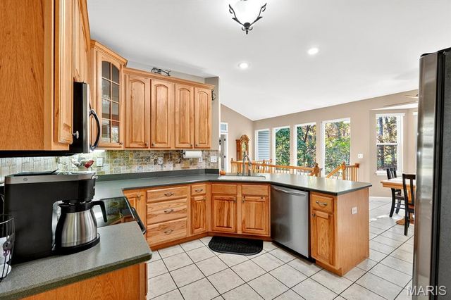 47 Schaper Oaks Court, Foristell, MO 63348