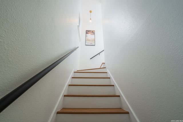 9251 ENCINO VLG, San Antonio, TX 78250