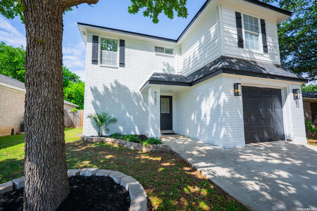 9251 ENCINO VLG, San Antonio, TX 78250