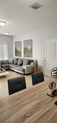 11811 SW 228th Ln, Miami, FL 33170