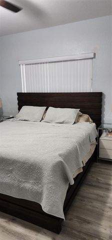 11811 SW 228th Ln, Miami, FL 33170