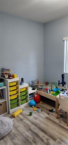 11811 SW 228th Ln, Miami, FL 33170