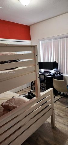 11811 SW 228th Ln, Miami, FL 33170