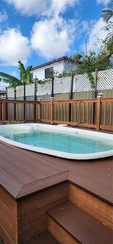 11811 SW 228th Ln, Miami, FL 33170