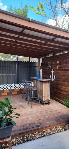 11811 SW 228th Ln, Miami, FL 33170