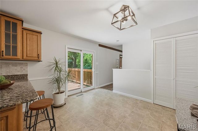 2108 Olde Winery Road, Oakville, MO 63129