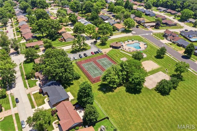 2108 Olde Winery Road, Oakville, MO 63129
