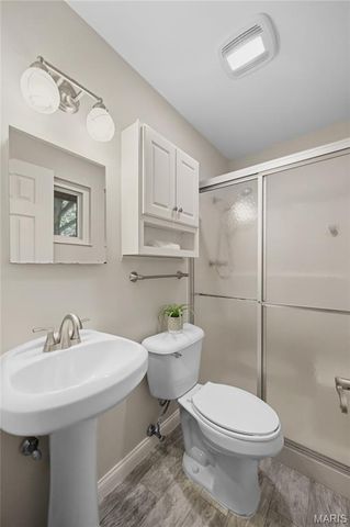 2108 Olde Winery Road, Oakville, MO 63129