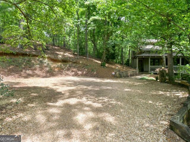 1402 Henderson Mountain Road, Jasper, GA 30143