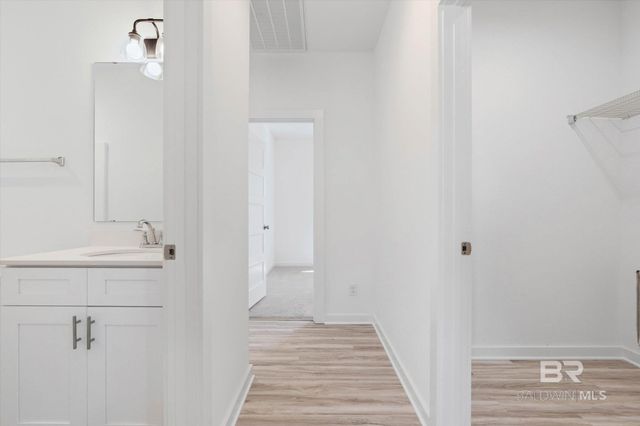 19629 Amberley Road, Robertsdale, AL 36567