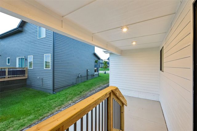 4324 Westgate Parkway, Clive, IA 50325