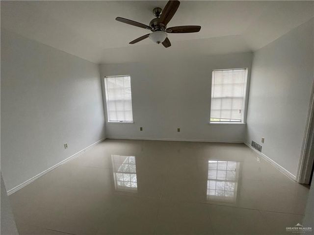 5913 N 36th Street, Mcallen, TX 78504