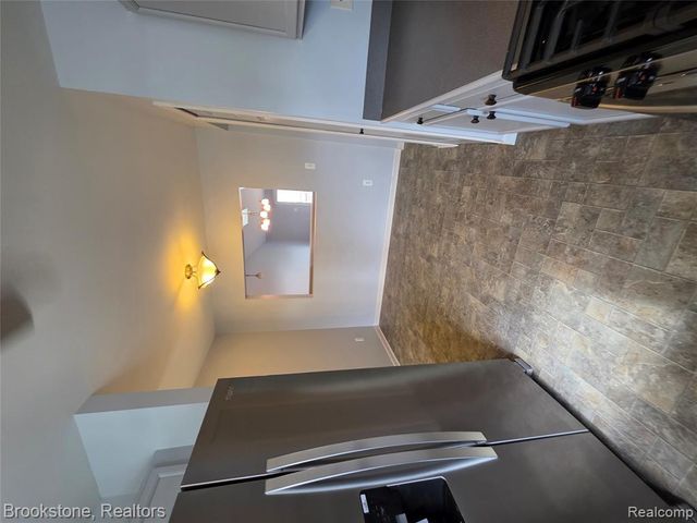 22003 Wilson Street, Grand Blanc, MI 48439