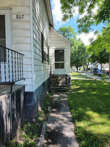 807 E North Union Street, Bay City, MI 48706