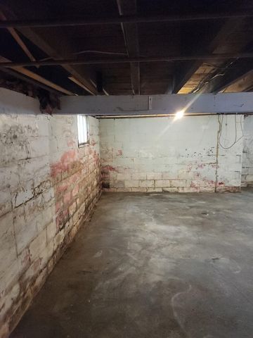 807 E North Union Street, Bay City, MI 48706