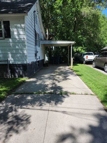 807 E North Union Street, Bay City, MI 48706