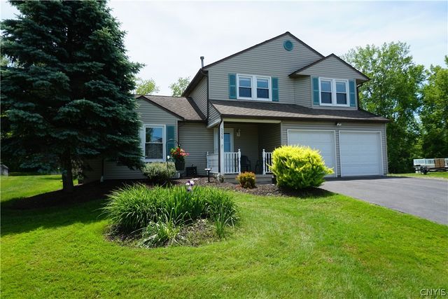 5229 Cremona, Clay, NY 13041