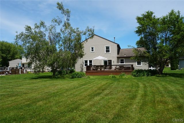 5229 Cremona, Clay, NY 13041