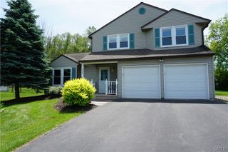 5229 Cremona, Clay, NY 13041